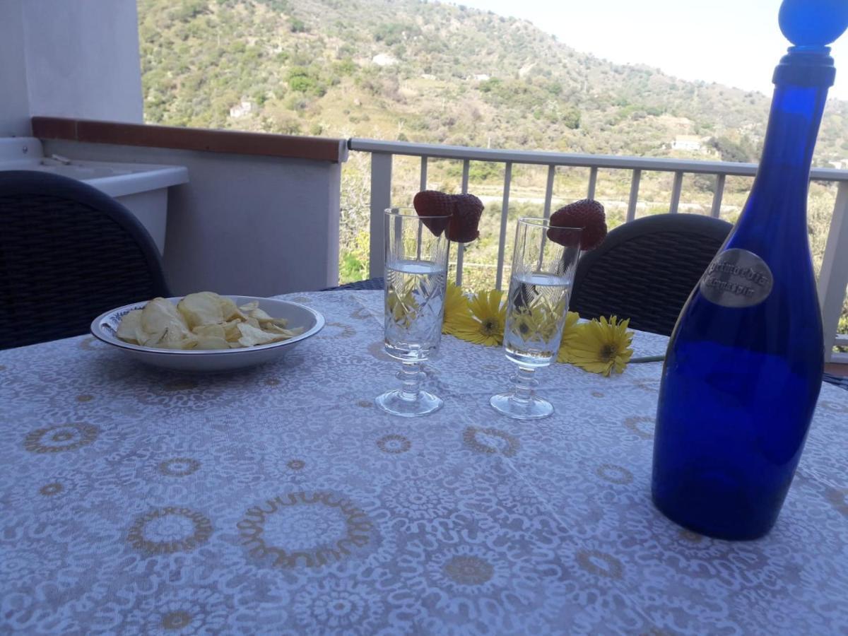 Casa Di Lucia Apartman Forza dʼAgro Kültér fotó